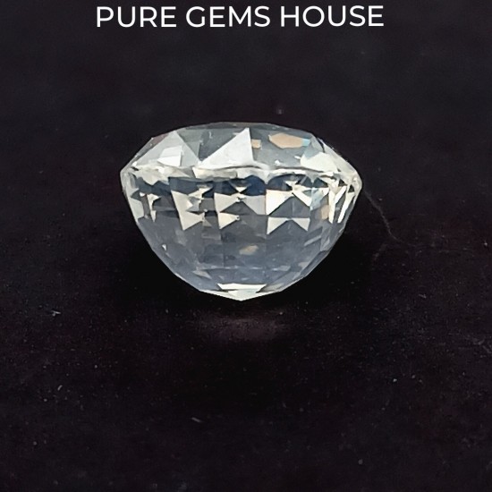 White Sapphire 4.11 Ct Best quality