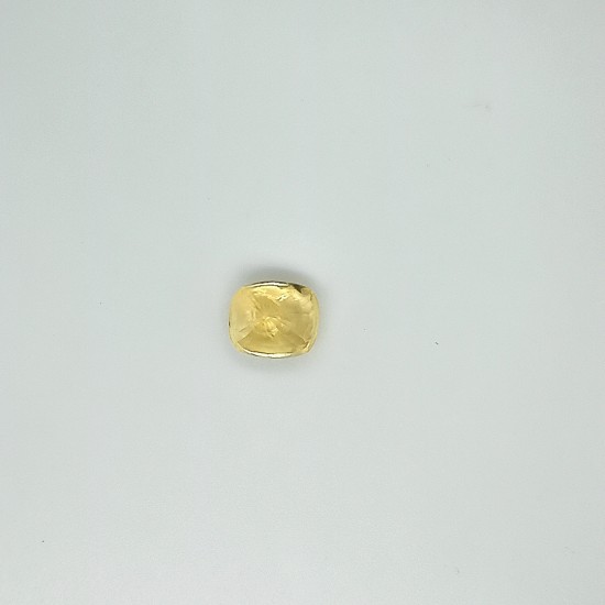 Yellow Sapphire (Pukhraj) 5.89 Ct Lab Tested