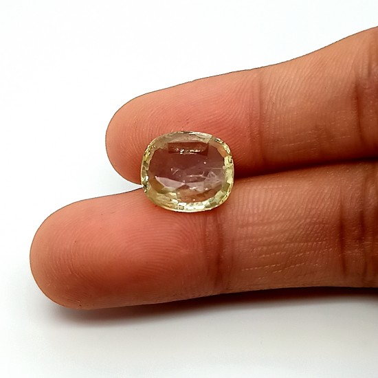 Yellow Sapphire (Pukhraj) 5.83 Ct Certified